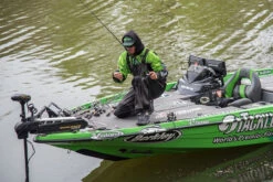 Abu Garcia Adrian Avenas Fantasista Premier / REVO4 Rocket LH Buzzbait Combo 7 Abu Garcia Adrian Avenas Fantasista Premier / REVO4 Rocket LH Buzzbait Combo -Fishing Supplies Store adrian avenas abu garcia fnpc73 6 revo4 rocket l buzzbait casting combo 41435.1651242877